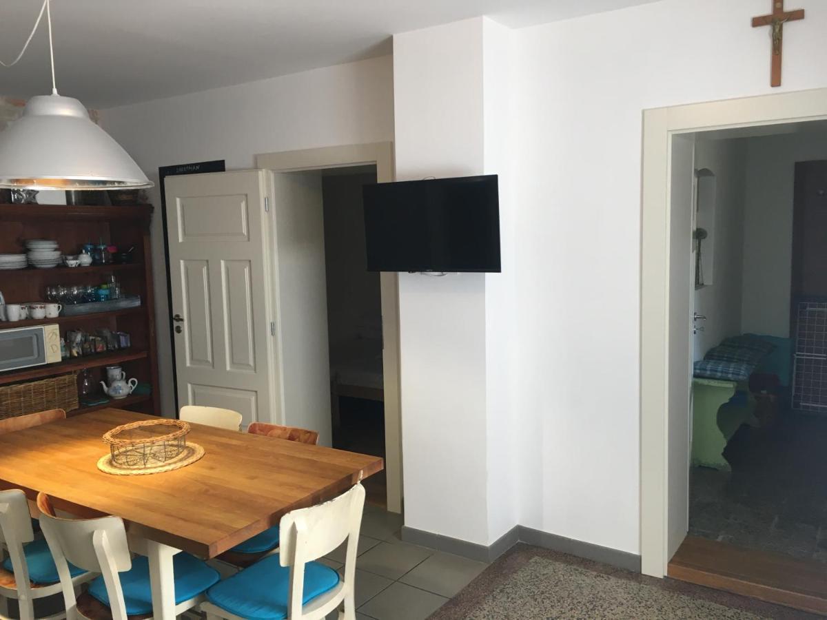 Apartman Ve Dvore Ratiskovice Exterior foto