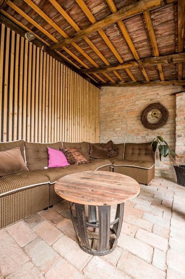 Apartman Ve Dvore Ratiskovice Exterior foto